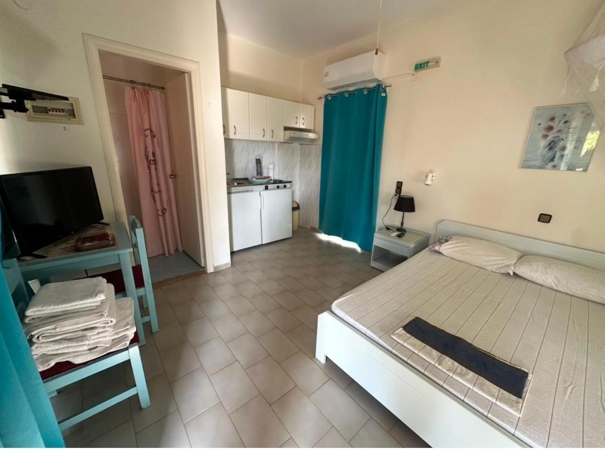 Tersanas Beach Apartments Chorafakia Exterior foto